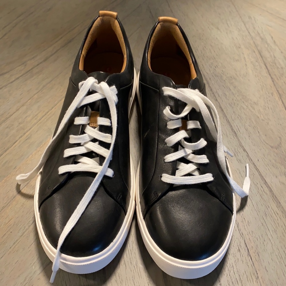 New comfy Clark leather shoes